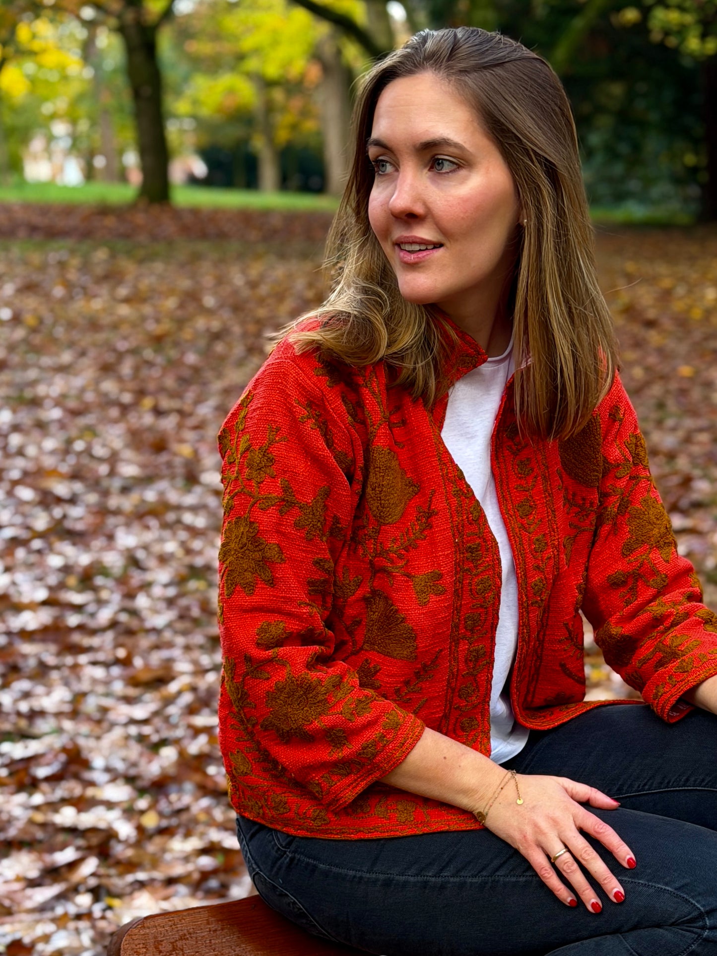 Suzani Jacke - Mohnfeuer