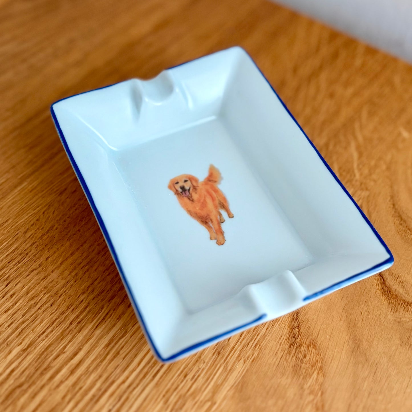 Kleiner Aschenbecher – Golden Retriever