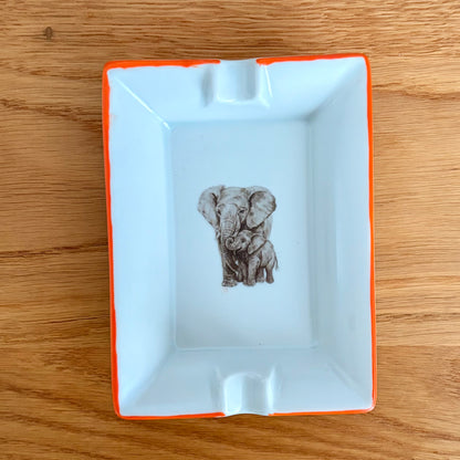 Kleiner Aschenbecher – Elefant