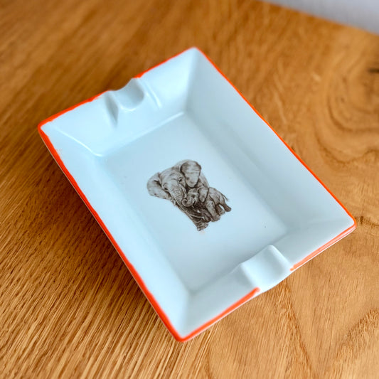 Kleiner Aschenbecher – Elefant
