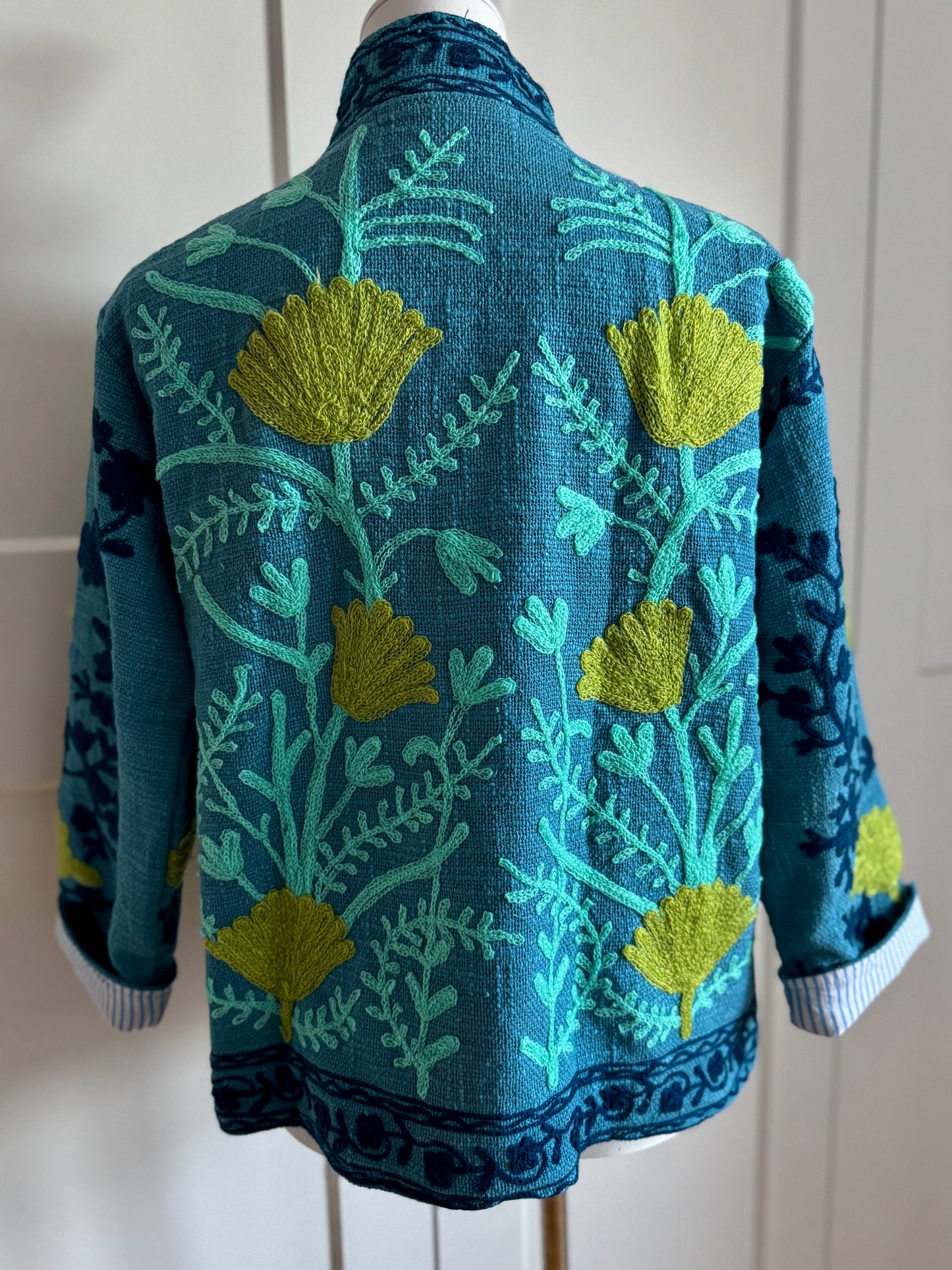 Suzani Jacke - Himmelsblüte