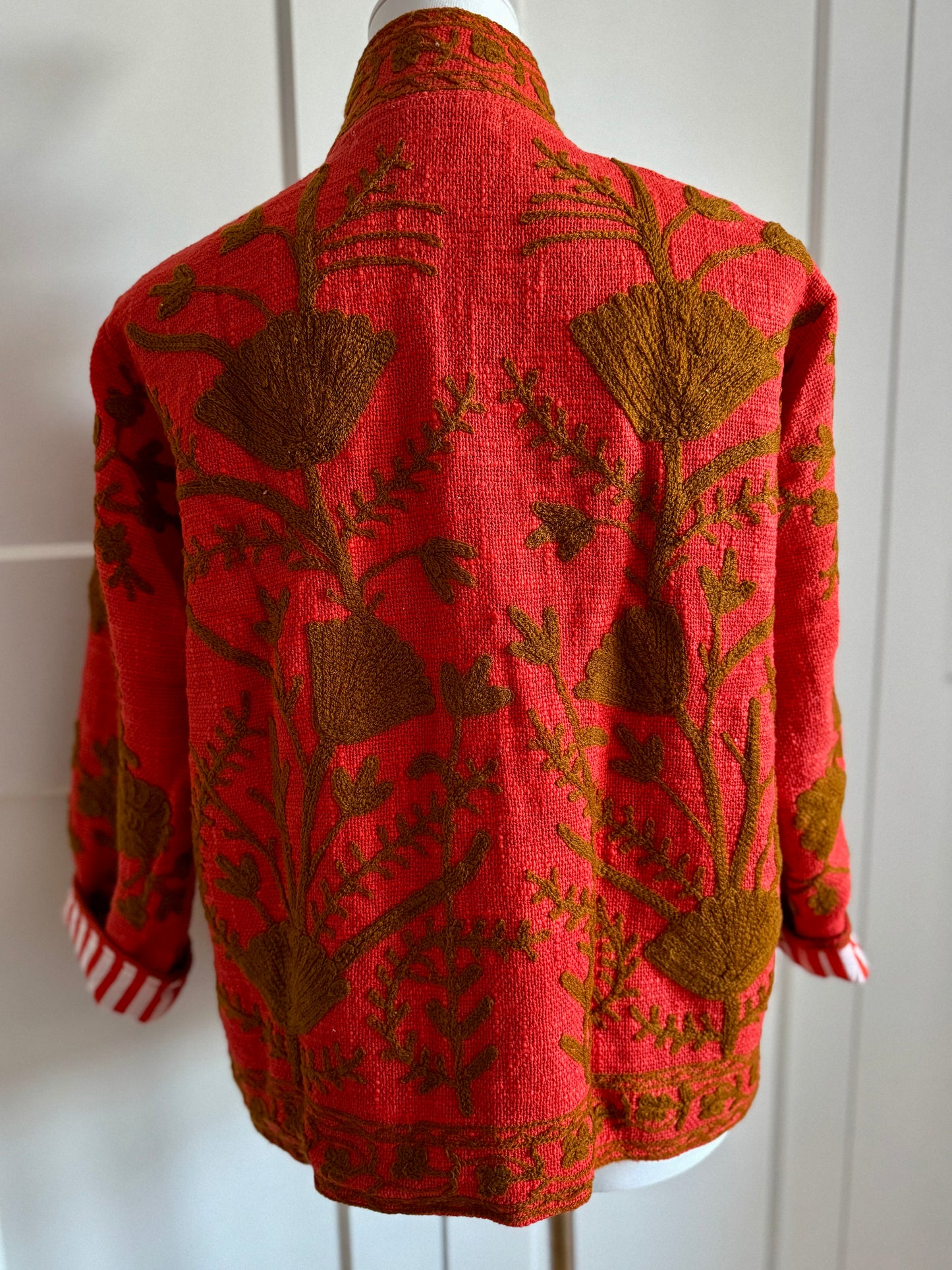 Suzani Jacke - Mohnfeuer